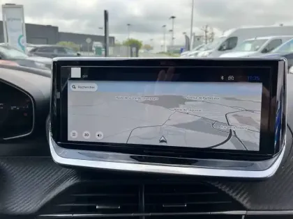 Photo 19 Peugeot 2008  Hybrid 110 e-DCS6