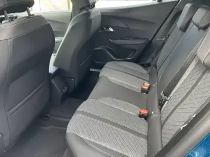 Photo 6 Peugeot 2008  Hybrid 110 e-DCS6