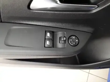 Photo 21 Opel Corsa  1.2 75 ch BVM5