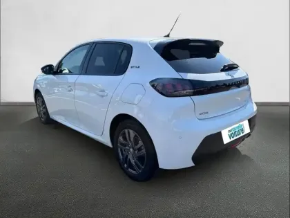 Photo 6 Peugeot 208  PureTech 100 S&S EAT8