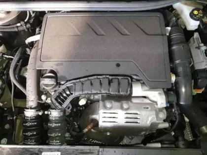 Photo 9 Peugeot 208 Gén. II Ph1 NG Allure 5