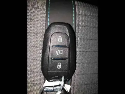 Photo 10 Peugeot 208 Gén. II Ph1 NG Allure 5