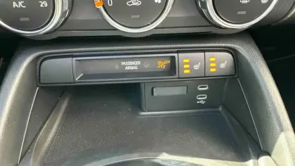 Photo 19 Mazda Mx-5  Roadster 1.5L SKYACTIV-G 132 ch