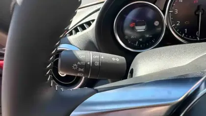 Photo 15 Mazda Mx-5  Roadster 1.5L SKYACTIV-G 132 ch