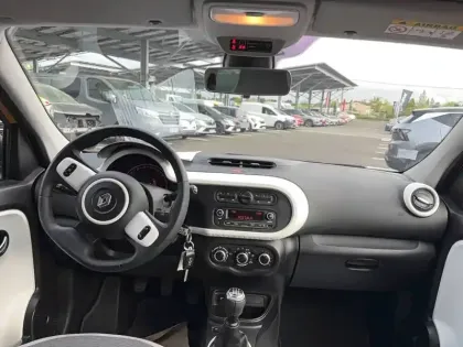 Photo 16 Renault Twingo  III SCe 75 - 20