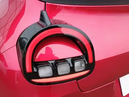 Photo 10 Renault Twingo  E-Tech Electrique 80 ch autonomie urbaine