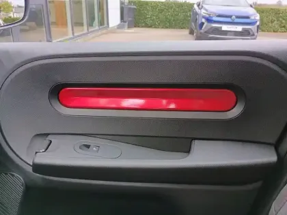 Photo 35 Renault Twingo  E-Tech Electrique 80 ch autonomie urbaine