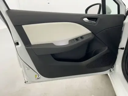 Photo 19 Renault Clio  TCe 100 GPL