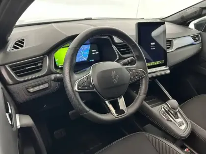 Photo 9 Renault Symbioz  E-Tech full hybrid 145