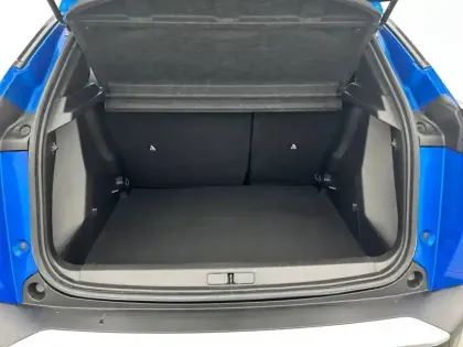 Photo 65 Peugeot 2008  BlueHDi 110 S&S BVM6