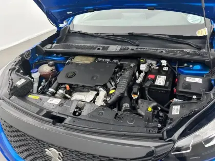 Photo 74 Peugeot 2008  BlueHDi 110 S&S BVM6