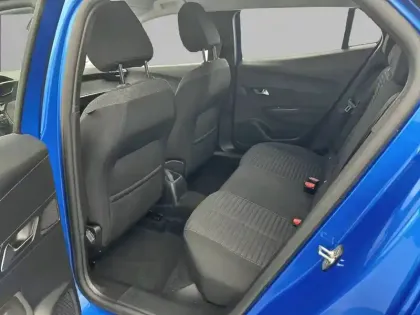 Photo 71 Peugeot 2008  BlueHDi 110 S&S BVM6