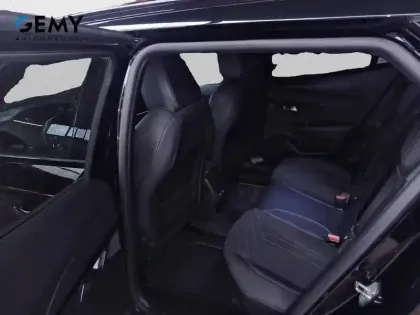 Photo 9 Peugeot 2008 Gén. II Ph1 NG GT 5