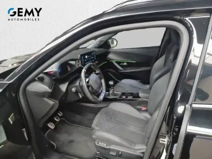 Photo 25 Peugeot 2008  PureTech 130 S&S BVM6