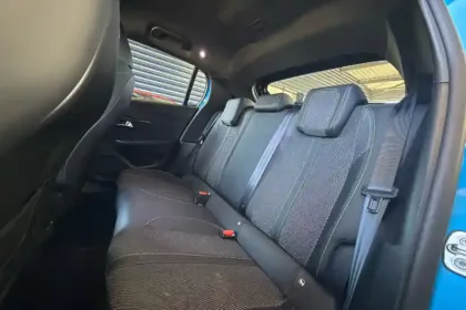 Photo 9 Peugeot 208 Gén. II Ph2 GT 5