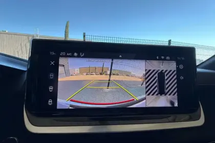 Photo 28 Peugeot 208 Gén. II Ph2 GT 5