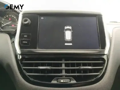 Photo 14 Peugeot 208  PureTech 82ch S&S BVM5