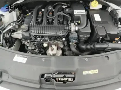 Photo 11 Peugeot 208  PureTech 82ch S&S BVM5