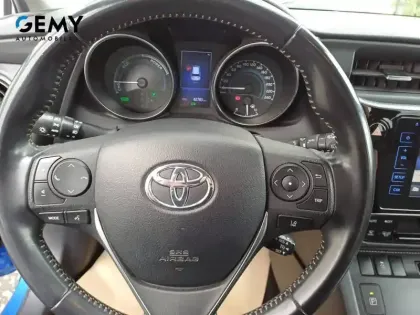 Photo 54 Toyota Auris  Hybride 136h