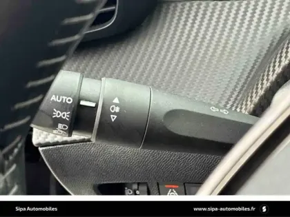 Photo 54 Peugeot 208  PureTech 75 S&S BVM5