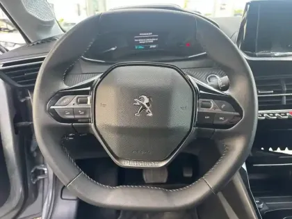 Photo 8 Peugeot 208 Gén. II Ph1 NG Allure 5