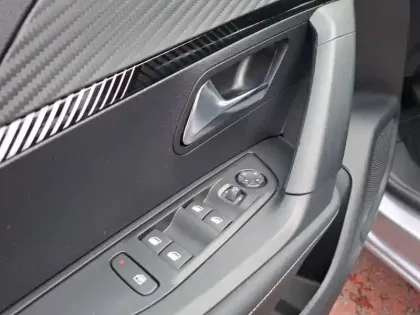 Photo 14 Peugeot 2008 Gén. II Ph2 Allure 5