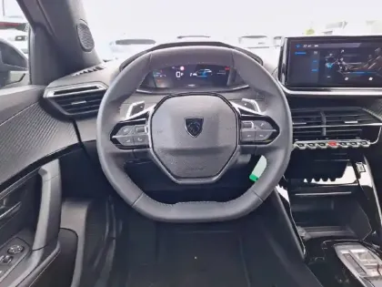 Photo 8 Peugeot 2008 Gén. II Ph2 Allure 5