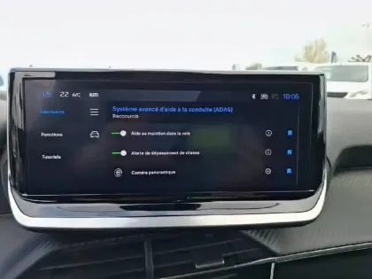 Photo 25 Peugeot 2008 Gén. II Ph2 Allure 5