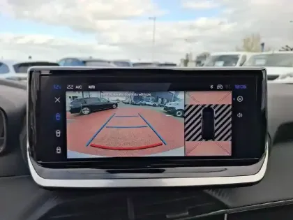 Photo 24 Peugeot 2008 Gén. II Ph2 Allure 5