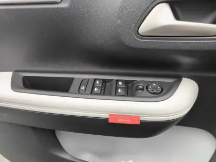 Photo 17 Citroën C3 Aircross e- 113 ch autonomie étendue