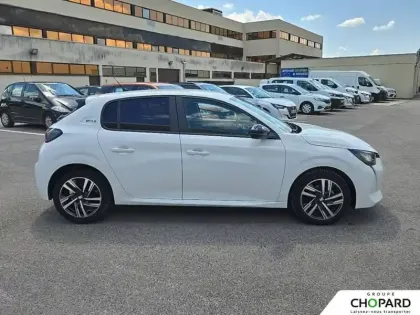 Photo 72 Peugeot 208  PureTech 75 S&S BVM5