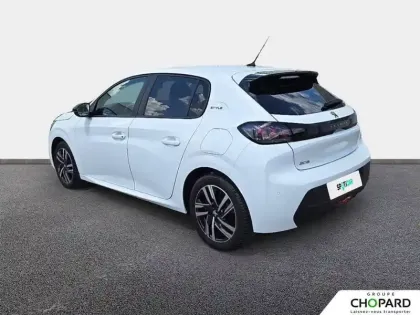 Photo 43 Peugeot 208  PureTech 75 S&S BVM5