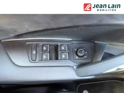 Photo 19 Volkswagen Tiguan Gén. III Ph1 R-Line Edition 5