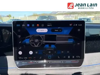 Photo 13 Volkswagen Tiguan Gén. III Ph1 R-Line Edition 5