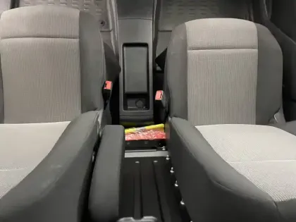 Photo 29 Citroën Berlingo Gén. III Ph1 Club 3