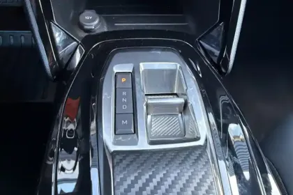 Photo 23 Peugeot 2008 Gén. II Ph2 Allure 5