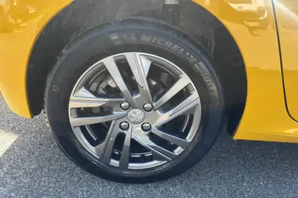 Photo 10 Peugeot 208 Gén. II Ph1 NG Style 5