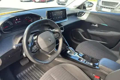 Photo 15 Peugeot 208 Gén. II Ph1 NG Style 5