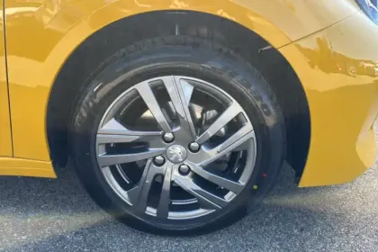 Photo 9 Peugeot 208 Gén. II Ph1 NG Style 5