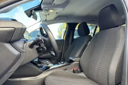 Photo 13 Peugeot 208 Gén. II Ph1 NG Style 5