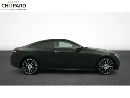 Photo 31 Mercedes Classe E  Coupé 220 d 9G-Tronic
