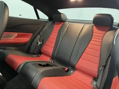 Photo 37 Mercedes Classe E  Coupé 220 d 9G-Tronic