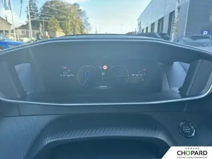 Photo 34 Peugeot 2008  Hybrid 145 e-DCS6