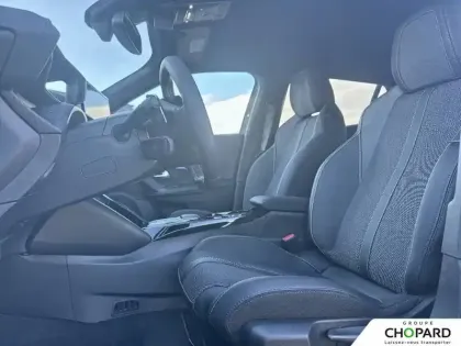 Photo 48 Peugeot 2008  Hybrid 145 e-DCS6