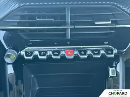 Photo 19 Peugeot 208  Hybrid 110 ch e-DCS6