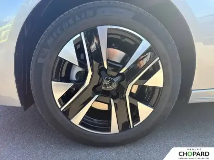 Photo 11 Peugeot 208  Hybrid 110 ch e-DCS6