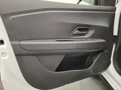 Photo 20 Dacia Sandero Gén. III (BJI) Ph2 Stepway Essential 5