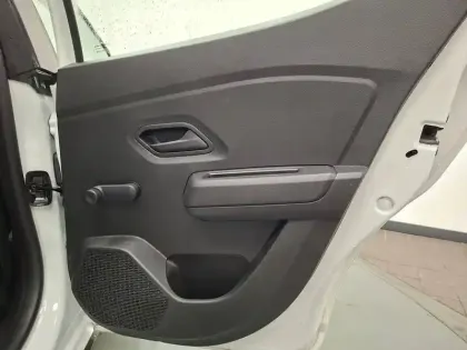 Photo 18 Dacia Sandero Gén. III (BJI) Ph2 Stepway Essential 5