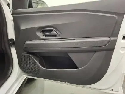 Photo 19 Dacia Sandero Gén. III (BJI) Ph2 Stepway Essential 5