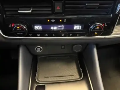 Photo 38 Nissan Qashqai  Mild Hybrid 158 ch Xtronic